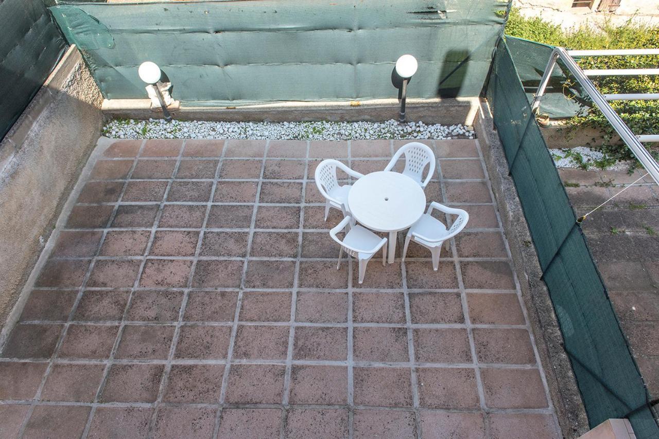S130 - Sirolo, deliziosa villetta con terrazzo Esterno foto