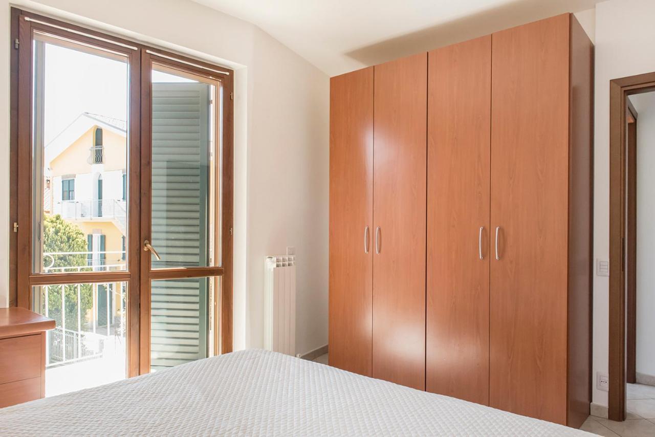 S130 - Sirolo, deliziosa villetta con terrazzo Esterno foto