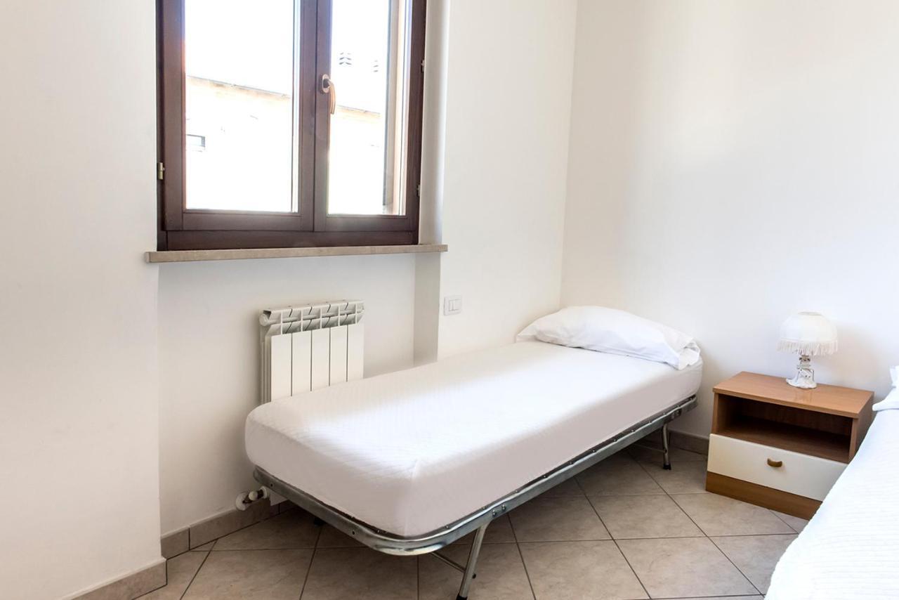 S130 - Sirolo, deliziosa villetta con terrazzo Esterno foto